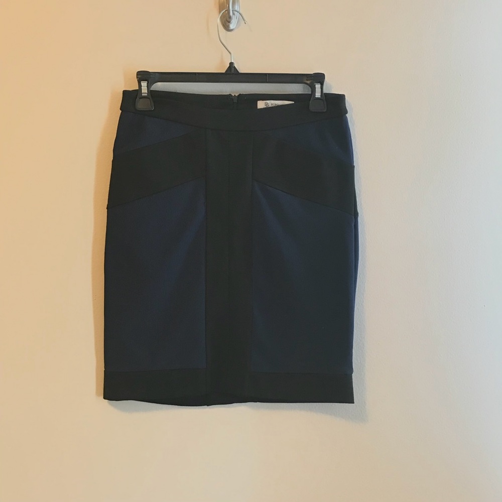 BCBGeneration navy skirt